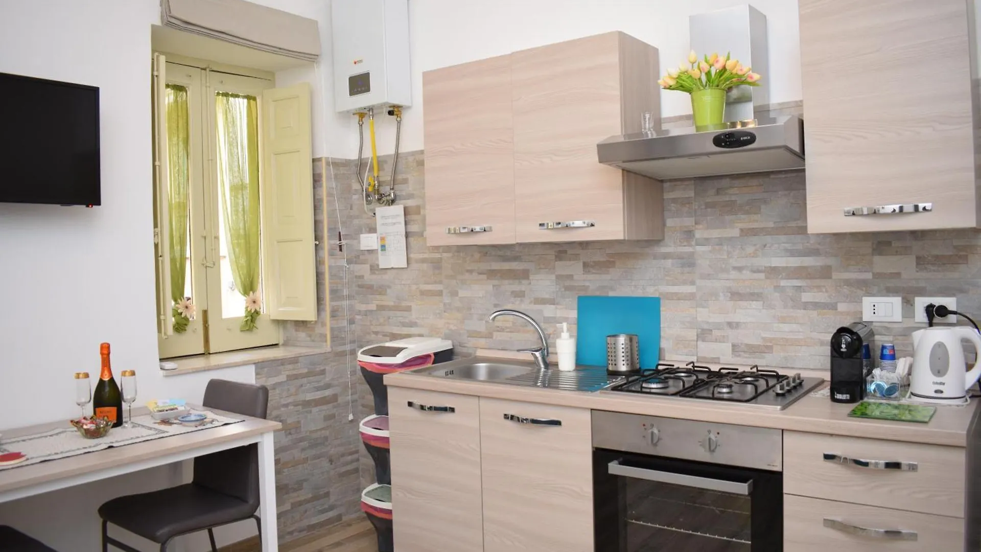 Sbiriddu'S House Apartamento Taormina 0*,